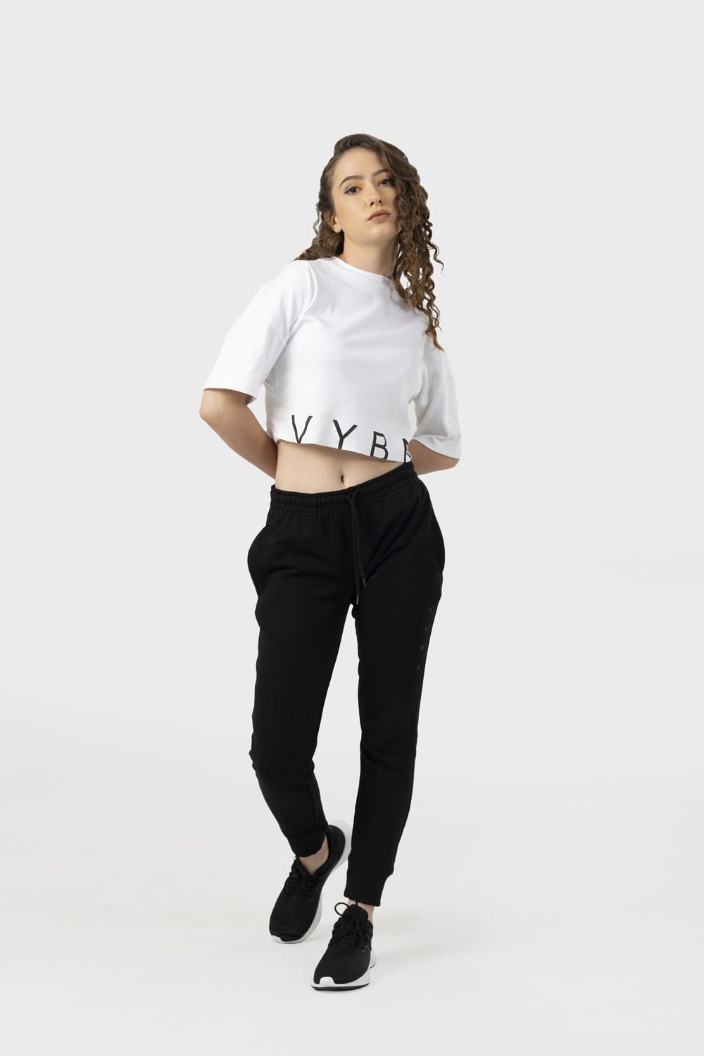 Women_s Crop Top - HIPHOP in Color White 2