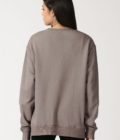 WOMENS_RELAXED_FIT_SWEATSHIRT_IN_WARM_GRAY_3